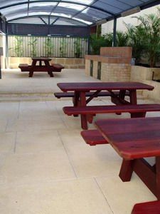 Mountway Holiday Apartments - Whitsundays Accommodation 3
