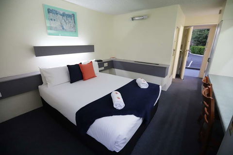 Emerald Central Hotel - Whitsundays Accommodation 7