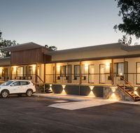New Crossing Place Motel - Whitsundays Accommodation