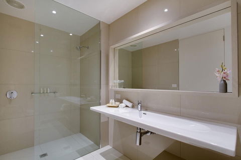 Quarters At Flinders Hotel - Whitsundays Accommodation 2