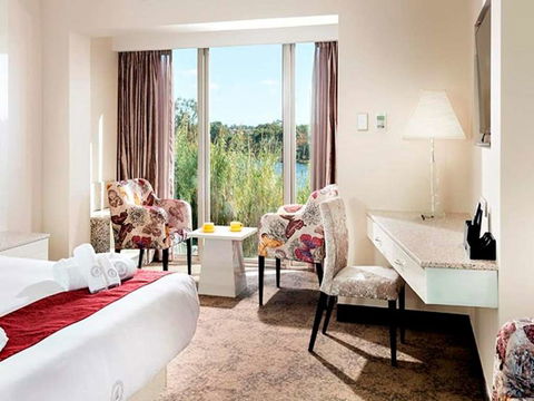 Swan River Hotel - Whitsundays Accommodation 4
