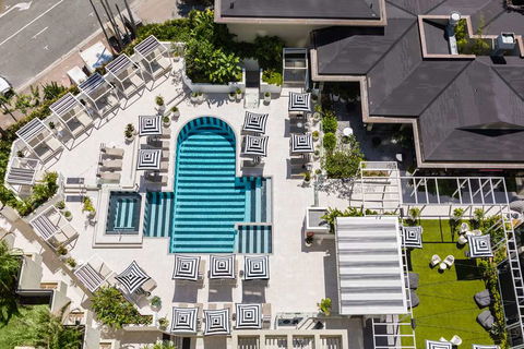 QT Gold Coast - Whitsundays Accommodation 6