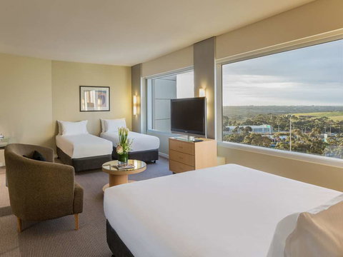 PARKROYAL Melbourne Airport - Whitsundays Accommodation 3