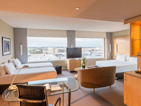 PARKROYAL Melbourne Airport - Whitsundays Accommodation 4