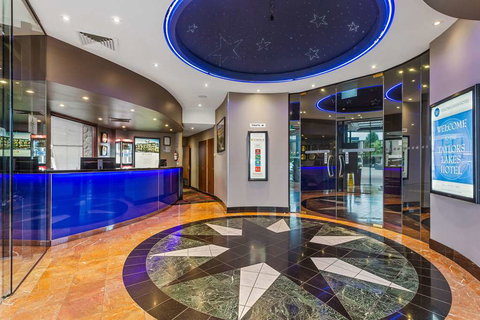 Quality Inn Taylors Lakes Motel - Whitsundays Accommodation 3