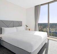 Meriton Suites George St - Whitsundays Accommodation
