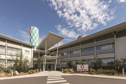 Travelodge Hobart Airport - Whitsundays Accommodation 2