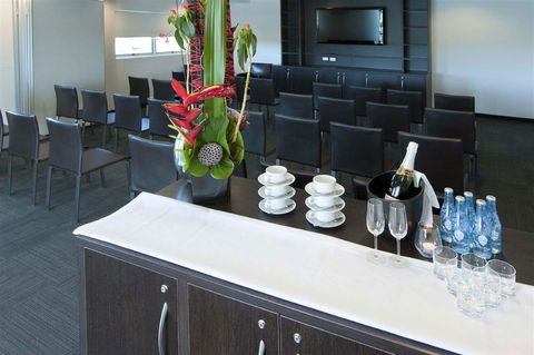 Jephson Hotel - Whitsundays Accommodation 9
