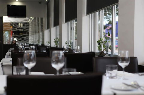 Jephson Hotel - Whitsundays Accommodation 10