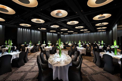 Hilton Adelaide - Whitsundays Accommodation 8