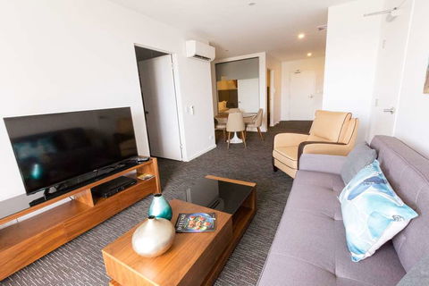 Adelaide Dress Circle Apartments - Whitsundays Accommodation 7