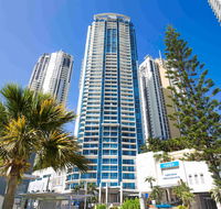Mantra Towers of Chevron Surfers - Whitsundays Accommodation
