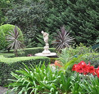 Escarpment Retreat - Whitsundays Accommodation