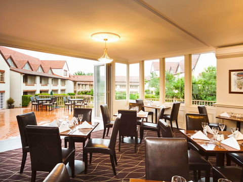 Mercure Canberra Hotel - Whitsundays Accommodation 10