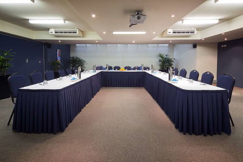 Canberra Parklands Central - Whitsundays Accommodation 2