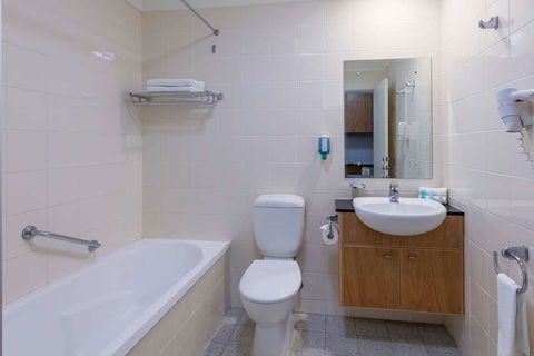 Nesuto Canberra Apartment Hotel - Whitsundays Accommodation 4