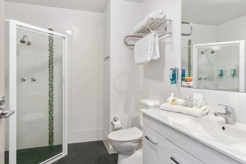 Quality Hotel Dickson - Whitsundays Accommodation 3