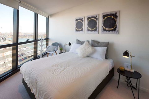 Orange Stay Apartments - Whitsundays Accommodation 9
