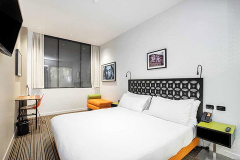 The Constance - Whitsundays Accommodation 12
