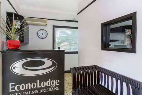 Econo Lodge City Palms Brisbane - Whitsundays Accommodation 1