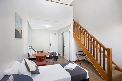 Econo Lodge City Palms Brisbane - Whitsundays Accommodation 3