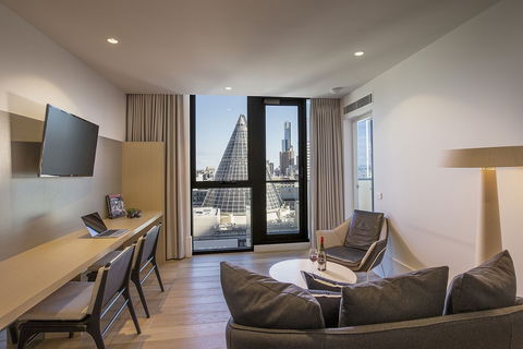 City Centre Budget Hotel - Whitsundays Accommodation 15