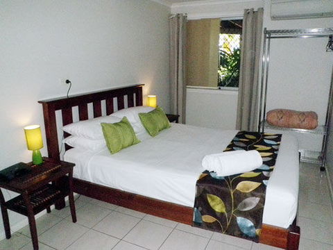 Airlie Apartments - Whitsundays Accommodation 0