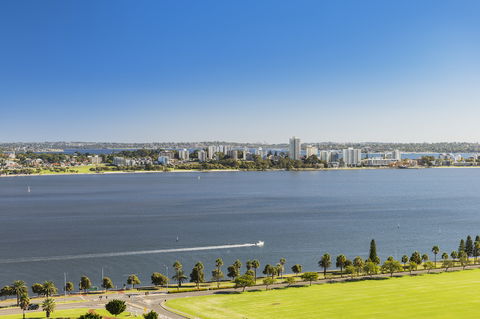 Fraser Suites Perth - Whitsundays Accommodation 2