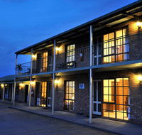Statesman Motor Inn - Whitsundays Accommodation