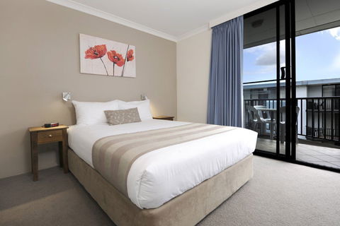 Assured Waterside Apartments - Whitsundays Accommodation 1