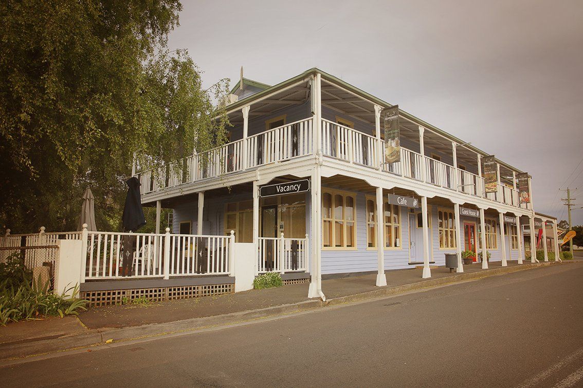 Parkham TAS Whitsundays Accommodation