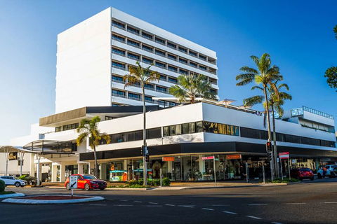 The Benson Hotel - Whitsundays Accommodation 0