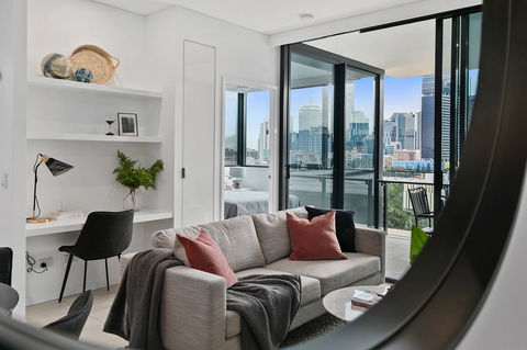 Arise On Hope Street - Whitsundays Accommodation 1
