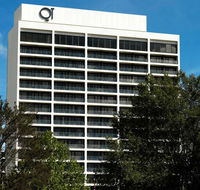 QT Canberra - Whitsundays Accommodation
