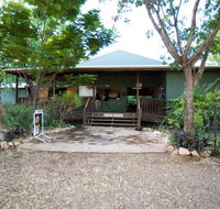 Adels Grove Camping Park Hotel - Whitsundays Accommodation