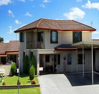 Sapphire City Motor Inn - Whitsundays Accommodation