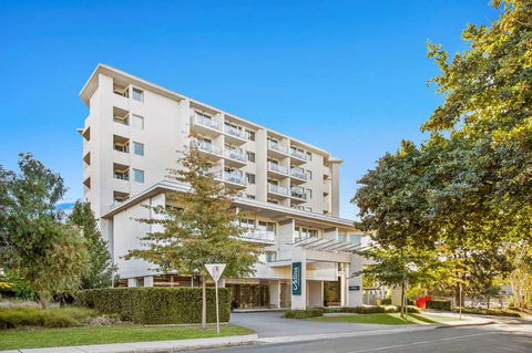 Adina Serviced Apts Canberra Dickson - Whitsundays Accommodation 1