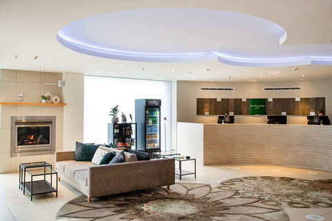 The Terrace Hotel - Whitsundays Accommodation 1