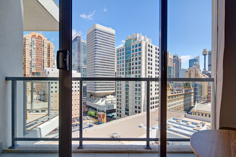 Zara Tower Serviced Apartments - Whitsundays Accommodation 2