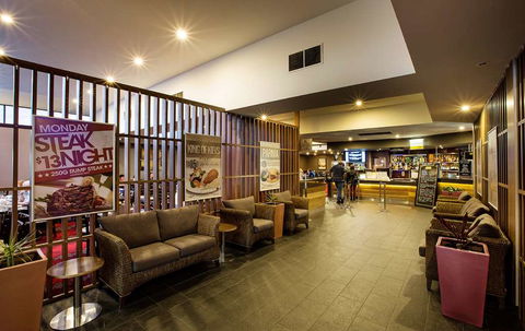 Nightcap At Keysborough Hotel - Whitsundays Accommodation 1