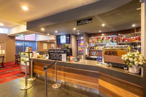 Nightcap At Keysborough Hotel - Whitsundays Accommodation 2