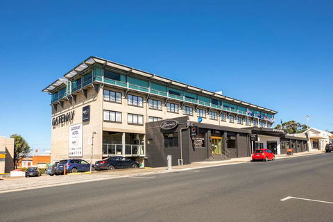 Gateway Hotel By Nightcap Plus - Whitsundays Accommodation 0