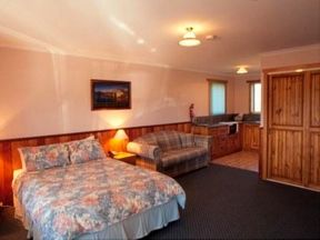 Kentish Hills Retreat - Whitsundays Accommodation 1