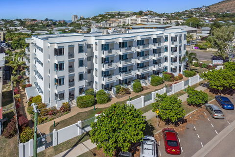 Madison Ocean Breeze - Whitsundays Accommodation 0