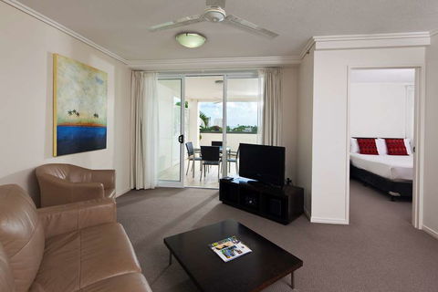 Cairns Central Plaza Apartment - Whitsundays Accommodation 1