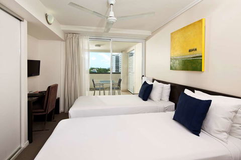 Cairns Central Plaza Apartment - Whitsundays Accommodation 2