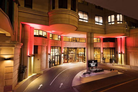 Stamford Grand Adelaide - Whitsundays Accommodation 1