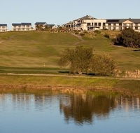 McCracken Country Club Hotel - Whitsundays Accommodation