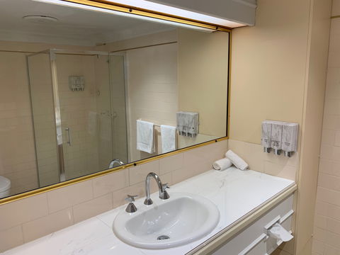 Heritage Motor Inn Goulburn - Whitsundays Accommodation 0
