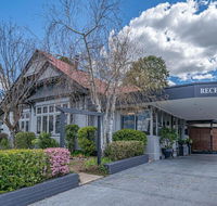 Cotswold Gardens - Whitsundays Accommodation